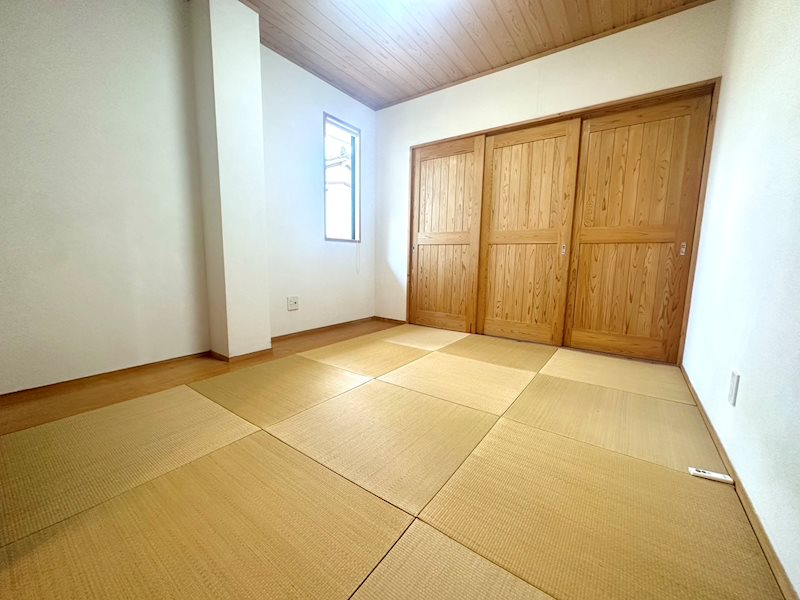 本木1丁目ガレージ付き戸建 ベッドルーム
