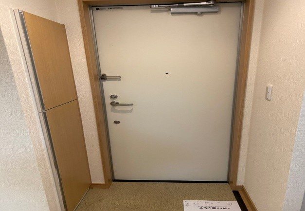 フォレスト北千住 玄関