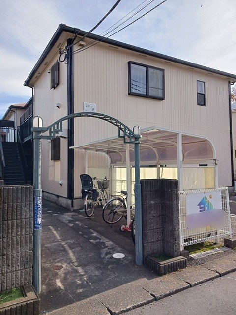 エステート純 エントランス