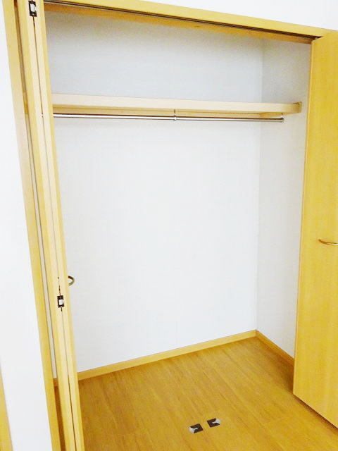 ヴィラ・シャルマン 収納