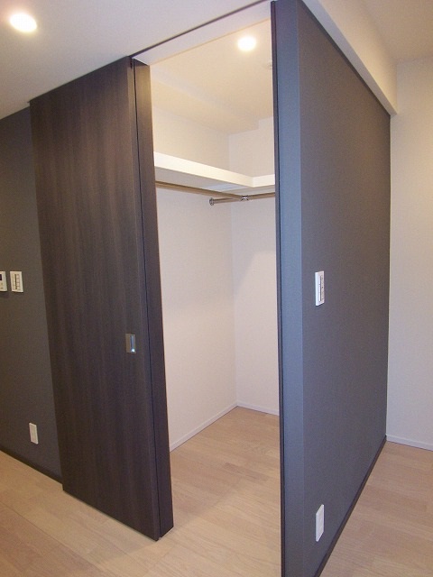 ＰＲＥＭＩＵＭ ＣＵＢＥ菊川 収納