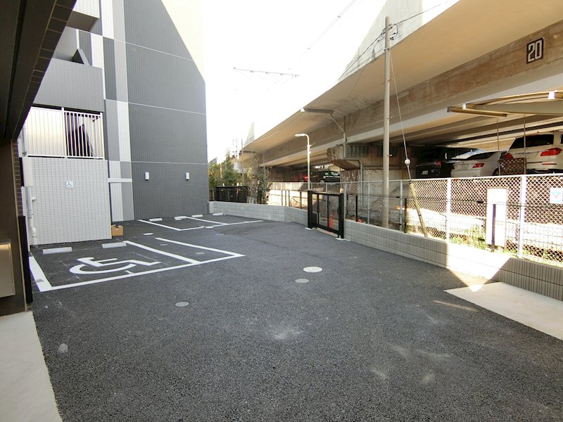 ディアレイシャス東京サウスパレス 駐車場