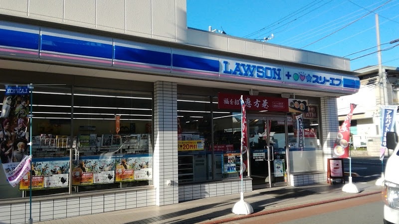 ディアレイシャス田園調布南 コンビニ