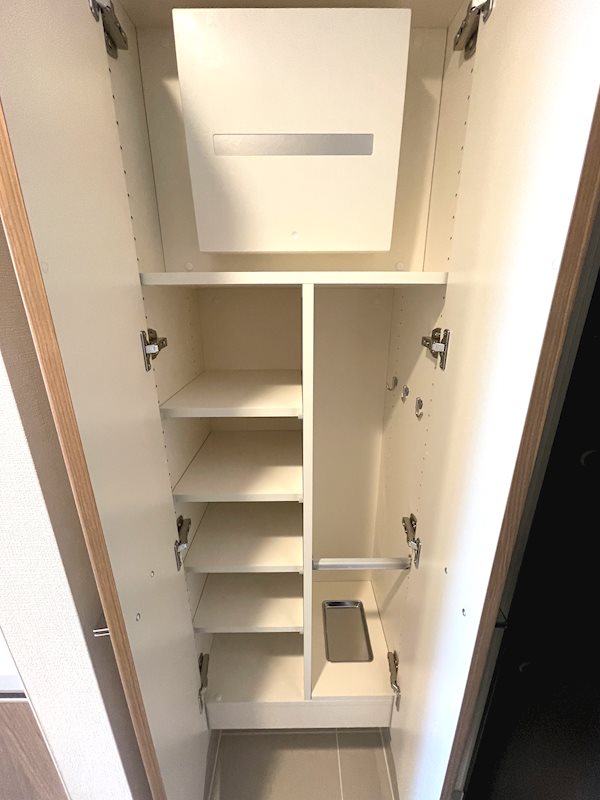 ディアレイシャス横浜吉野町 収納