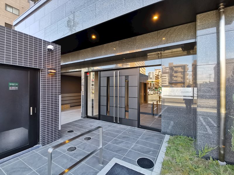 ディアレイシャス金山 エントランス