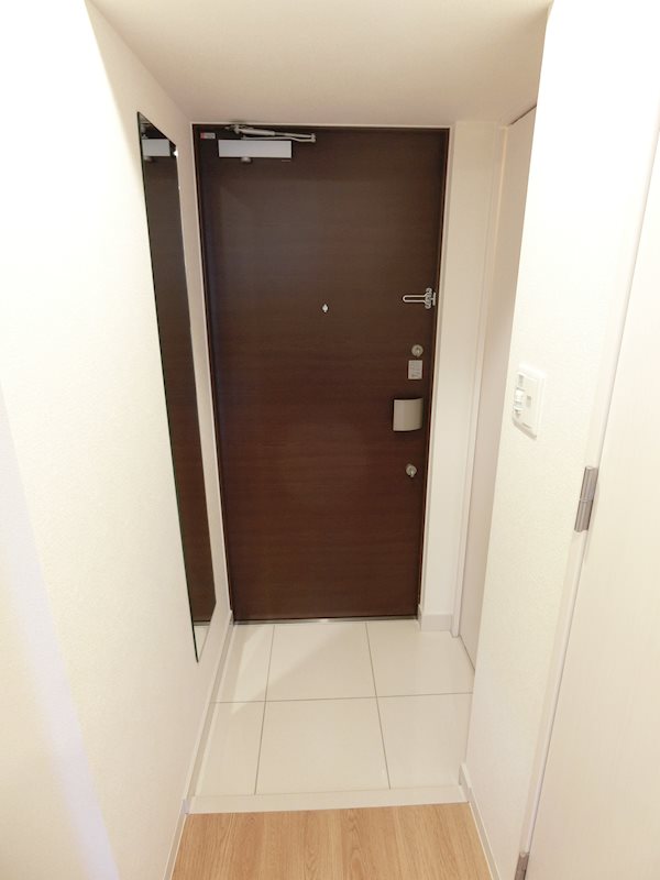 ディアレイシャス浅間町 玄関