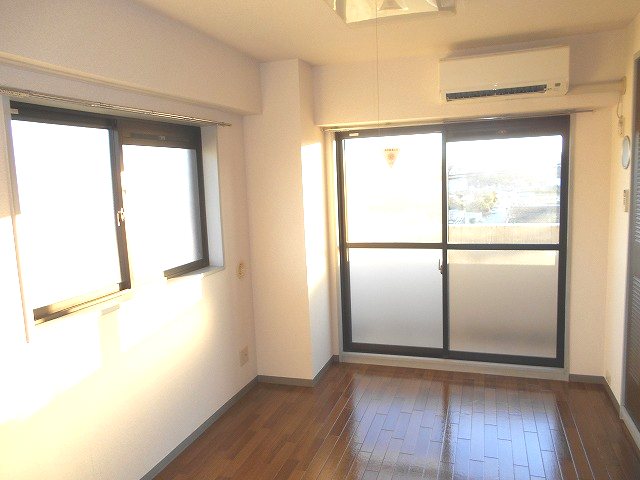 アーバンハイツ土志田 ベッドルーム