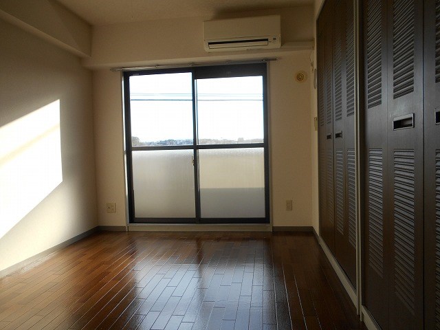 アーバンハイツ土志田 ベッドルーム