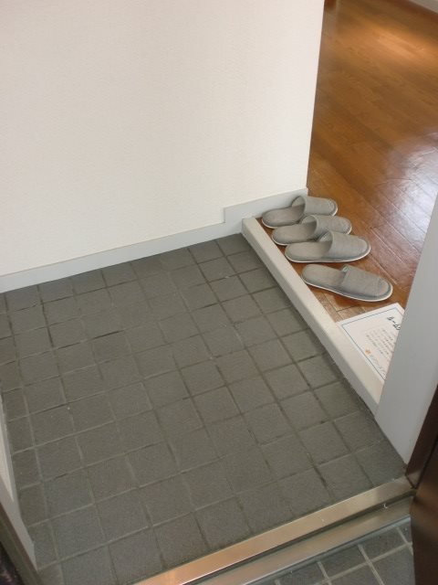 プライムハウス 玄関