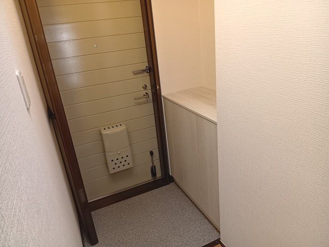 ライオンズマンションつきみ野の森第２ 玄関