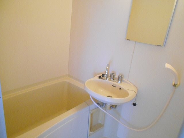 ジュネス十日市場Ａ棟 風呂画像