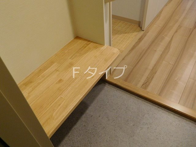 リリィパワーズレジデンスセンター南 リビング