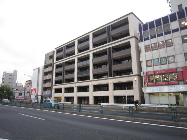 ヴェレーナ横浜反町駅前 外観