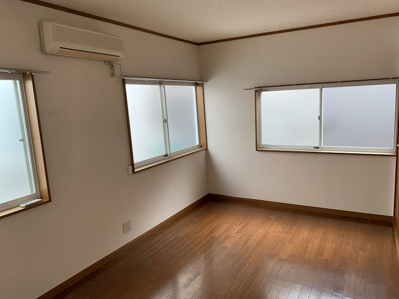 オクト リビング