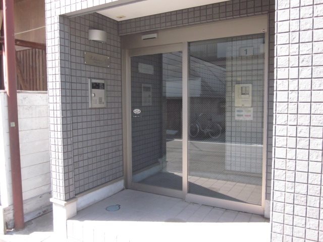 アビタシオンＫ   エントランス