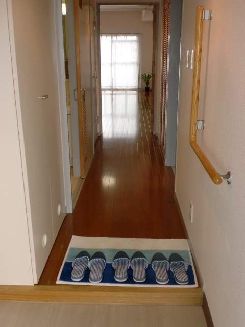 ガーデンハイツ大坂上 玄関