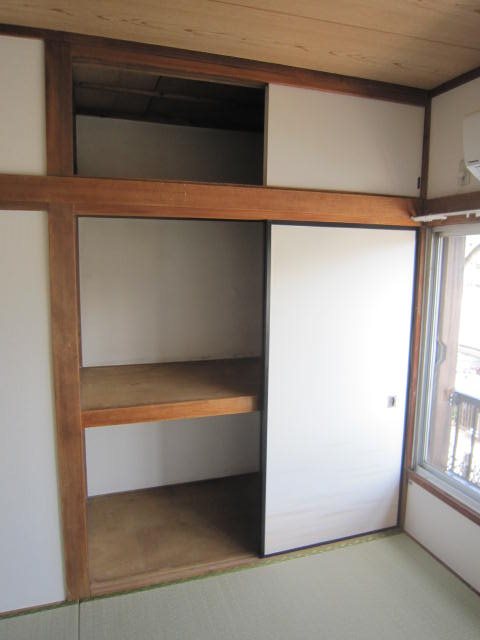 日枝荘 収納