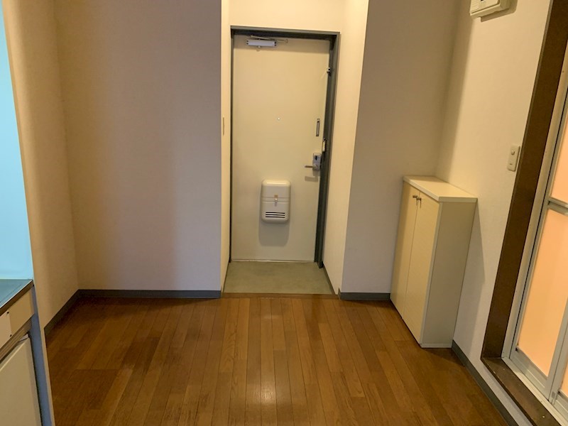 オーシャンヒルズ東山   玄関