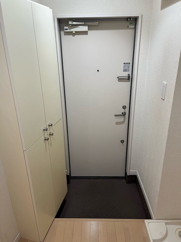 フォセット 玄関