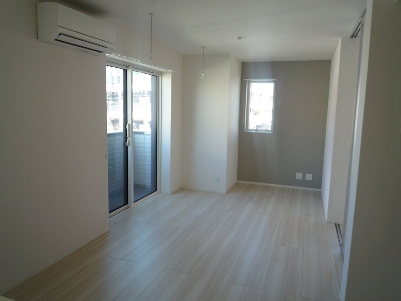 フェリックス リビング