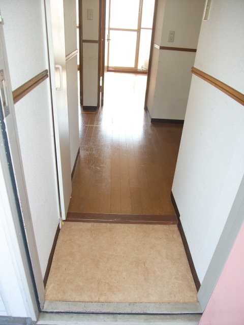 エスタシオン 玄関