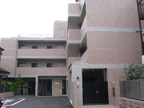 リバージュ弘明寺 302号室 外観