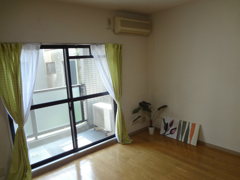 パインフィールド リビング