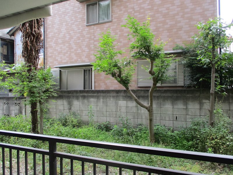 パインホームズ ベランダ