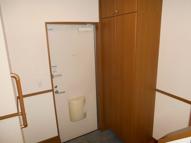 ステラ 玄関