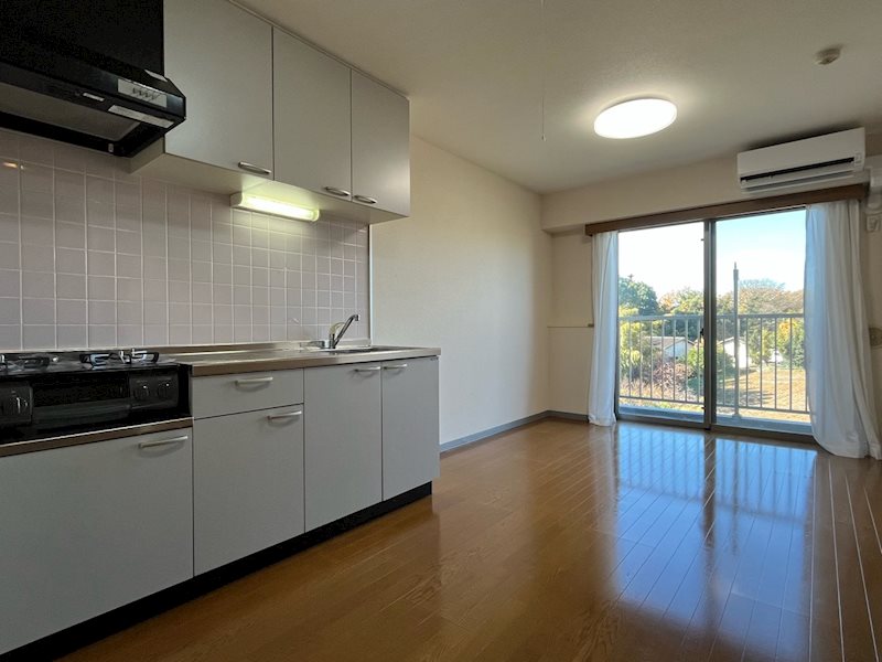 サンリーフ保土ヶ谷 リビング