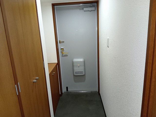 アルデール枡形 玄関