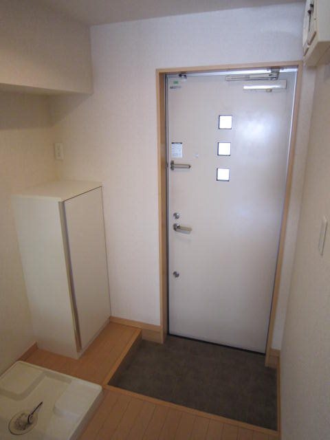 アビタシオンＫ 玄関