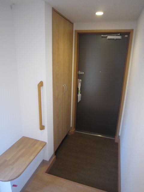 グランテージ市ヶ尾 玄関