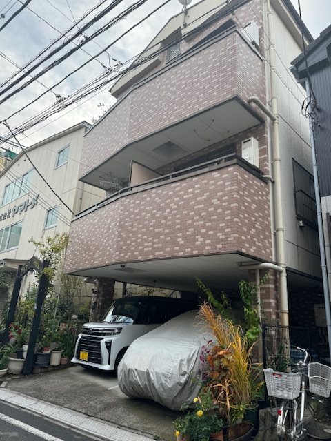 ウィングハイム 203号室 外観