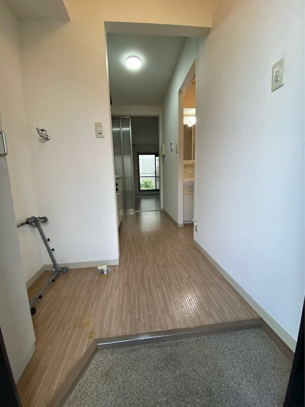 ル・ミルグリー 玄関