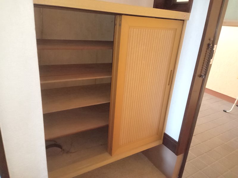 寿荘（コトブキソウ） 玄関