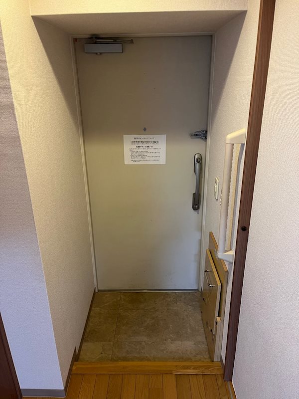 ニッコービル  玄関