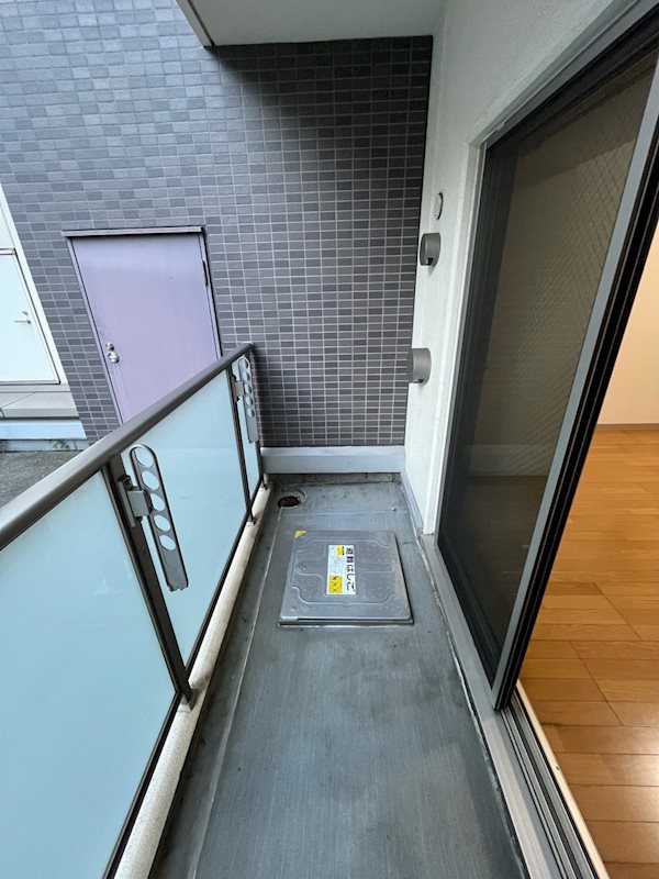 ニッコービル  ベランダ