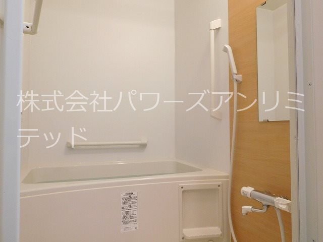 リリィパワーズレジデンス武蔵野 リビング