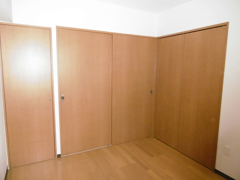 アーネスト その他8