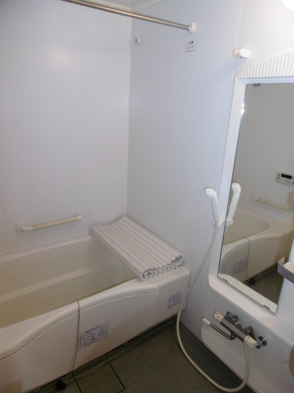 アーネスト 風呂画像