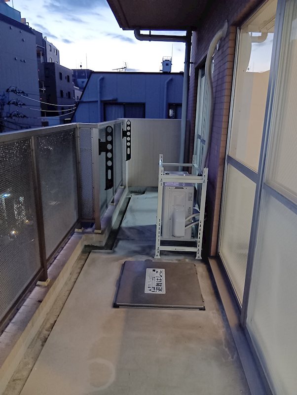 小日向マンション ベランダ