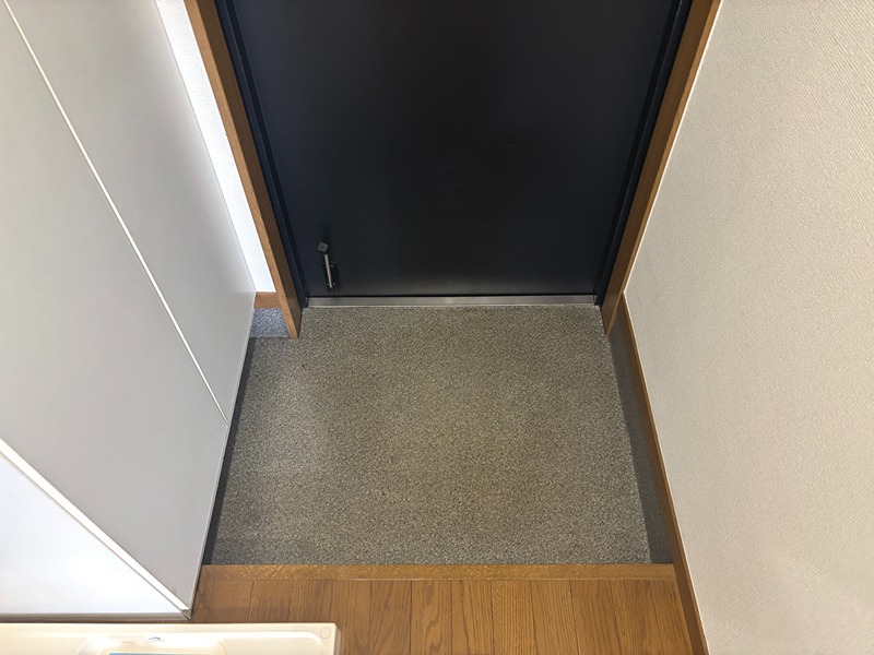 エレンシア 玄関