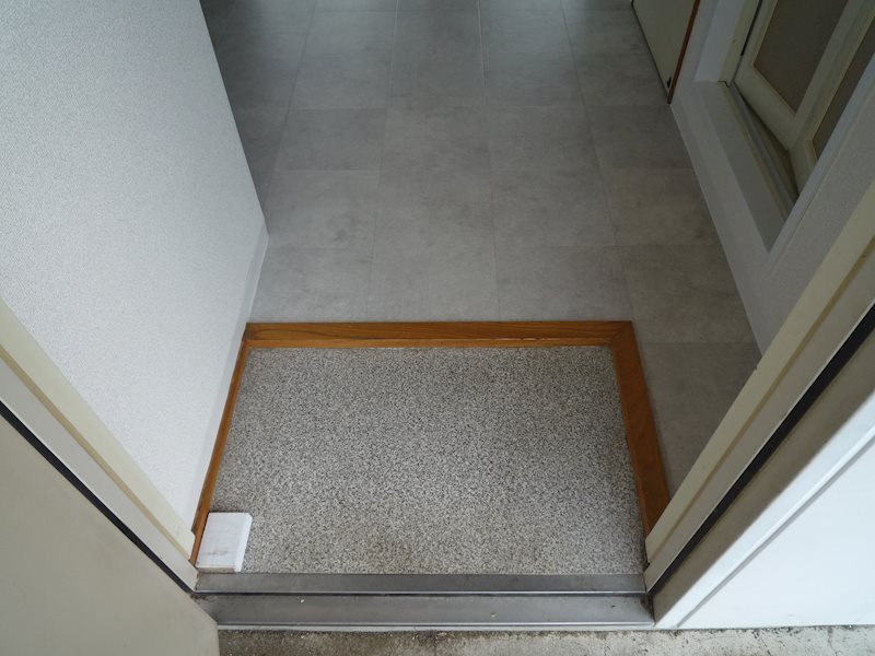 コンフォート片倉 玄関