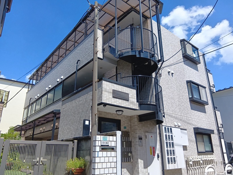 エレンシア 206号室 外観