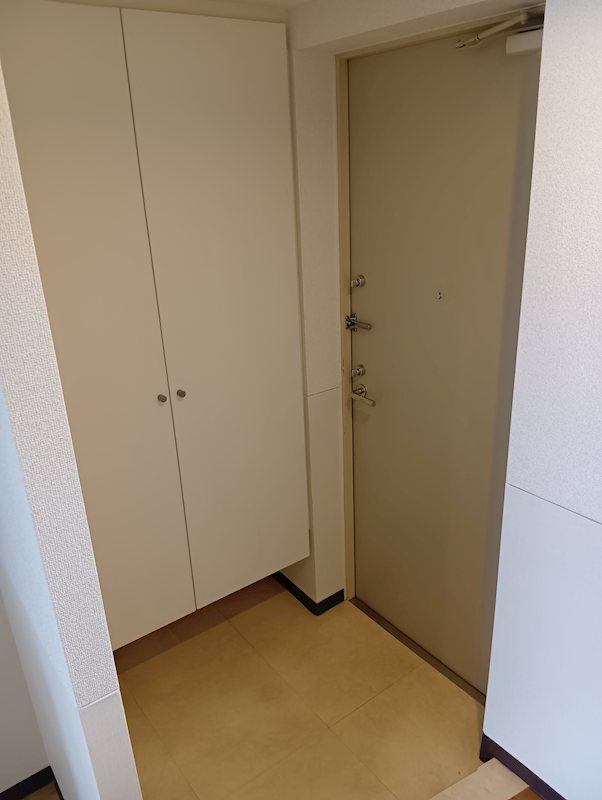 メゾンシンテイⅠ 玄関
