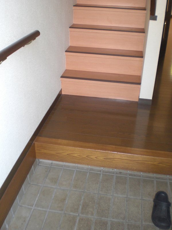 東京都東久留米市小山３丁目 玄関