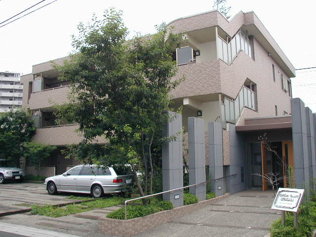 ガーデンコート世田谷 202号室 外観