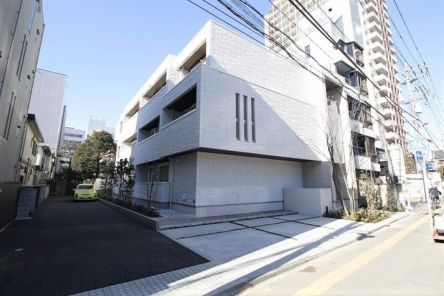 シュプール 101号室 外観