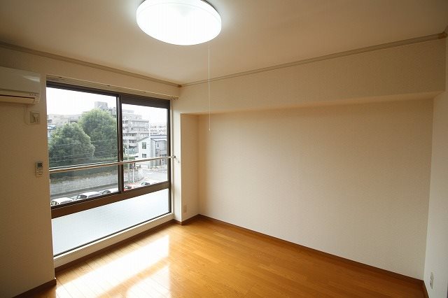 トリヴァンベール リビング